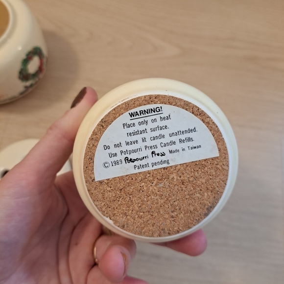 Vintage 1989 Polpourri Press Holidays Christmas Ceramic Candle Scent Melter - Picture 10 of 11